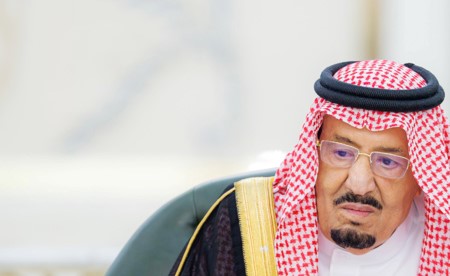 مجلس الوزراء السعودي يؤكد المواقف الثابتة للمملكة في دعم جهود الاستقرار بالمنطقة والعالم