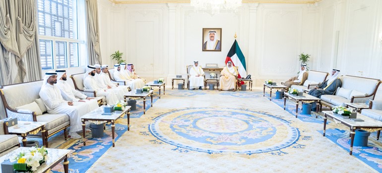 سمو ولي العهد الشيخ صباح الخالد مستقبلا وزير الدولة لشؤون الشباب والرياضة د.طارق الجلاهمة بحضور رئيس ديوان سمو ولي العهد الشيخ ثامر الجابر