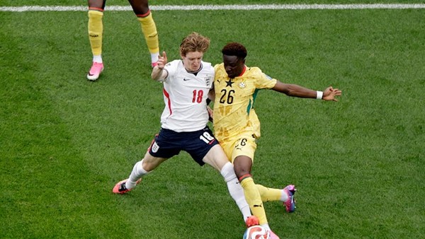 كأس العالم : غانا تخضع إنجلترا للتعادل