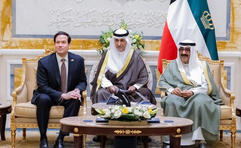الأمير بحث مع روبيو تعزيز الأمن