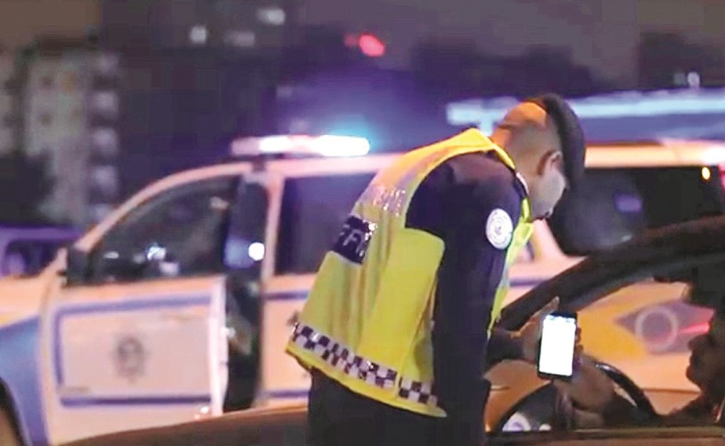 1215 حادثا وضبط 32 مطلوبا وتحرير 16721 مخالفة واحتجاز 42 مخالفا في النظارة خلال أسبوع