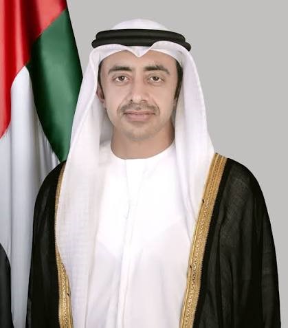 وزير الخارجية الإماراتي يبحث مع نظيرته البريطانية العلاقات الثنائية وتطورات الأوضاع الإقليمية
