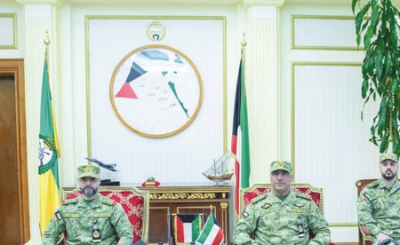 وكيل الحرس الوطني يبحث مع الملحق الأمني بالسفارة الفرنسية موضوعات مشتركة