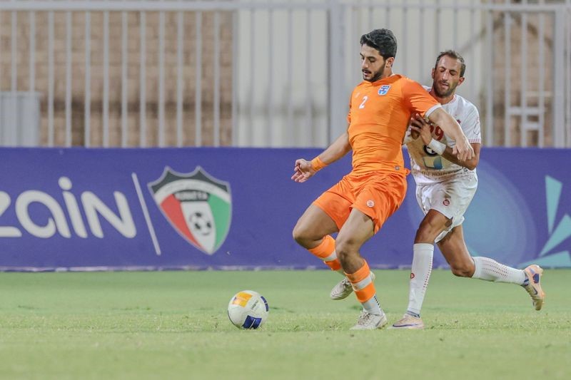 الكويت يتعادل سلبياً مع كاظمة