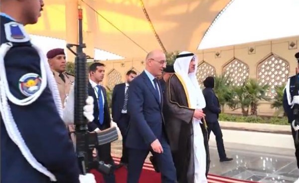 النائب الأول لرئيس مجلس الوزراء ووزير الداخلية يستقبل نظيره وزير الداخلية والبـلديات اللبناني