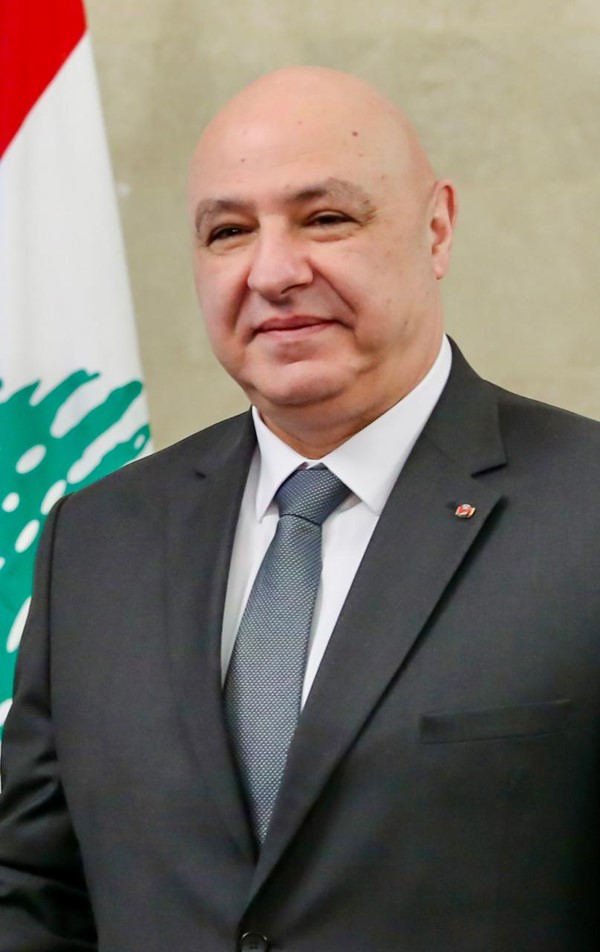 ترامب يؤكد لعون دعم الولايات المتحدة لسيادة لبنان وسلامة أراضيه