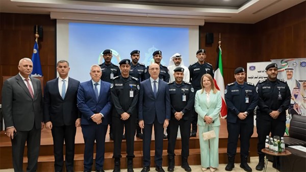بالفيديو.. وزير الداخلية والبلديات اللبناني يطلع على أحدث المنظومات الأمنية والتقنية في الإدارة العامة للجنسية ووثائق السفر الكويتية وقطاع الأمن الجنائي