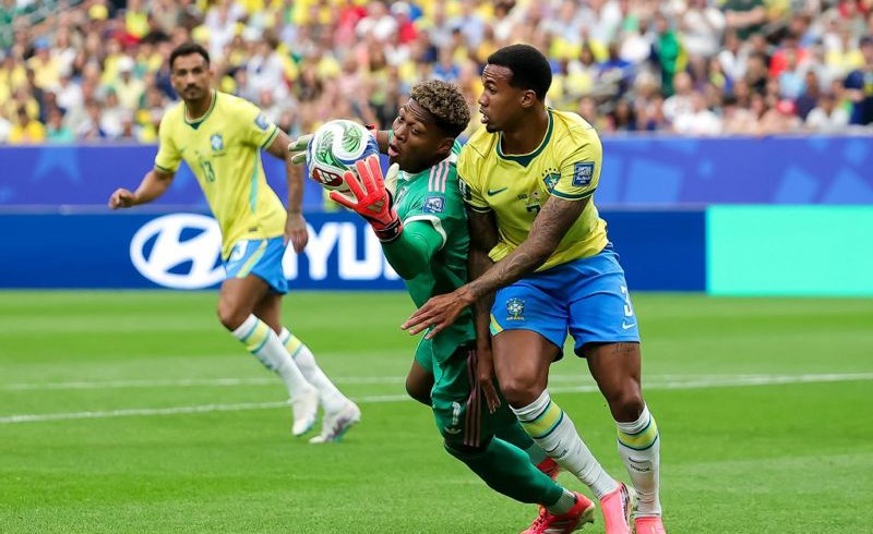 كأس العالم البرازيل تقصي اليابان بصعوبة