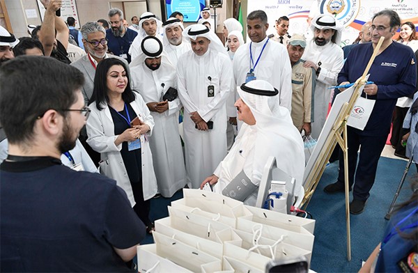 وزير الصحة يفتتح اليوم التوعوي في مستشفى مبارك: الوقاية خير من قنطار علاج