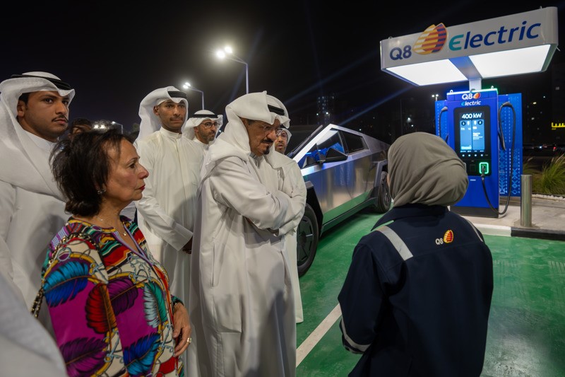 رئيس الوزراء: القطاع النفطي يواصل التطور والنمو بخطى ثابتة لتحقيق الأهداف الإستراتيجية رغم الظروف الإقليمية الراهنة
