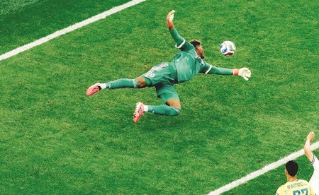 البرازيل تطيح باليابان في الوقت القاتل!