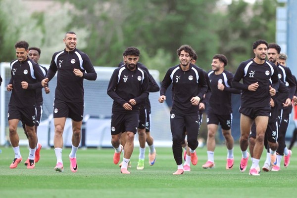 عودة محمد صلاح لتدريبات المنتخب المصري استعداداً لمواجهة أستراليا