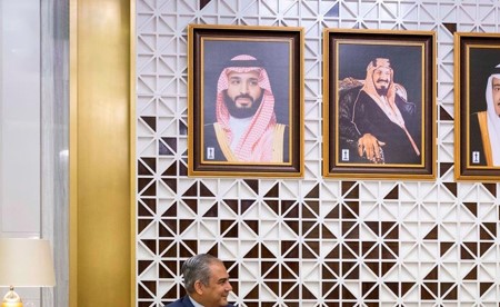 وزير الداخلية السعودي ونظيره الباكستاني يبحثان تعزيز التعاون الأمني