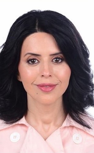 ذوي الإعاقة وزعت 779 كرسيا متحركا و472 سماعة طبية على المستحقين