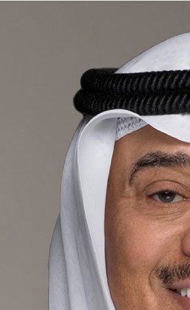 ولي العهد يهنئ وزير التربية بنجاح خطة أداء الاختبارات الورقية لطلبة الثانوية