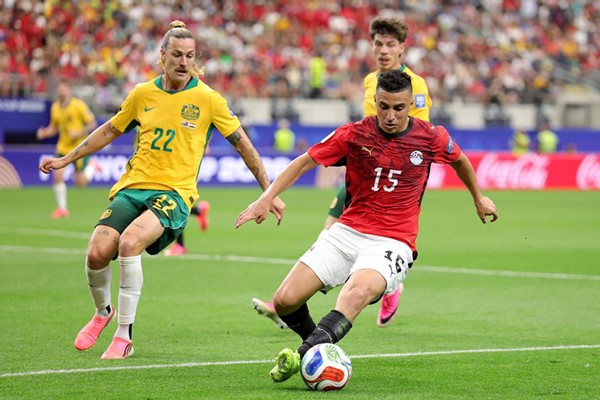 كأس العالم.. مصر تواصل مشوارها التاريخي وتتأهل إلى دور الـ 16
