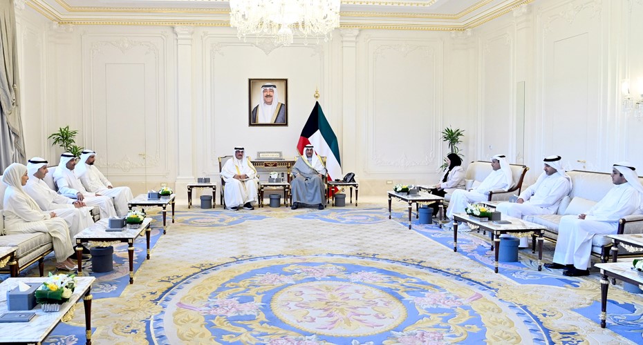 ولي العهد استقبل وزير التربية وقيادات الوزارة مواصلة العمل بروح المسؤولية والحرص على مصلحة المتعلمين بما يعزز جودة التعليم ومخرجاته