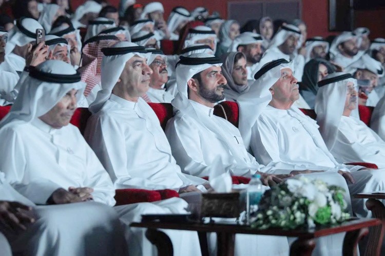 نائب حاكم الشارقة سمو الشيخ سلطان بن أحمد القاسمي يتقدم الحضور