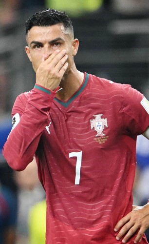 إسبانيا تقصي البرتغال.. وبلجيكا تقسو على أميركا