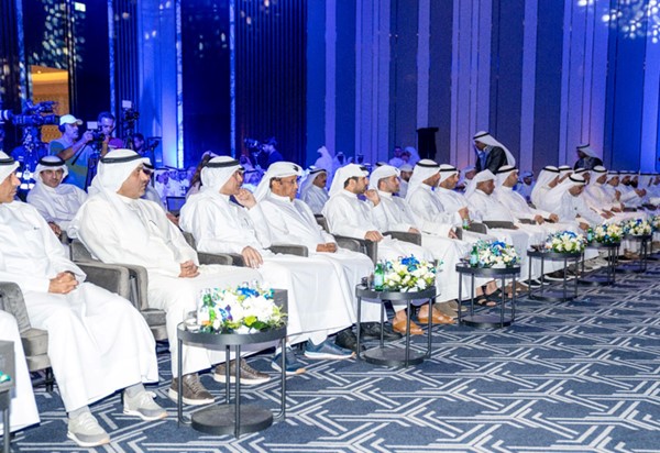 جانب من الحضور خلال حفل تكريم نادي برقان