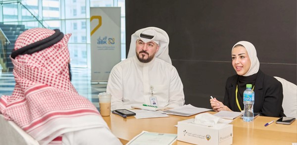 استقبال طلبات التوظيف