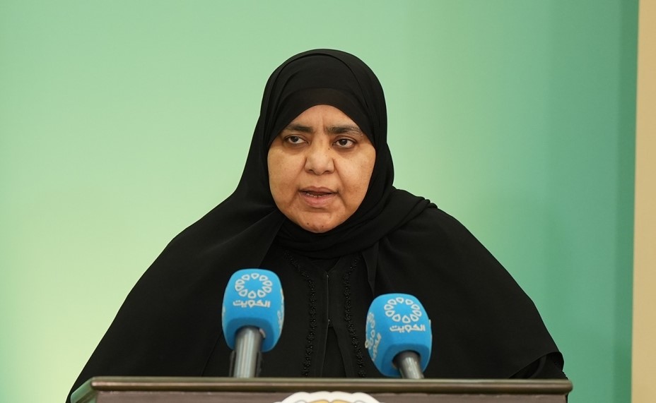 وكيلة العدل تكويت الوظائف المساندة للقضاء بالكامل قبل نهاية 2026