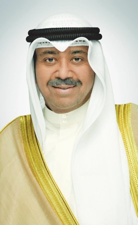 وزير الدفاع يهنئ نظيرته الفرنسية بالعيد الوطني