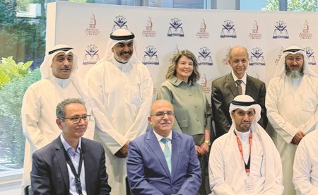 الجامعة الأمريكية في الكويت توقّع مذكرة تفاهم مع جمعية المحاسبين والمراجعين الكويتية