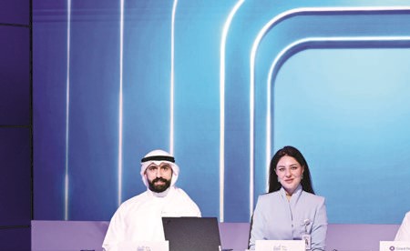 «الأهلي» يمنح راتباً شهرياً بقيمة 5 آلاف دينار لمدة 5 سنوات لرابح سحب «الفوز» نصف السنوي الأول