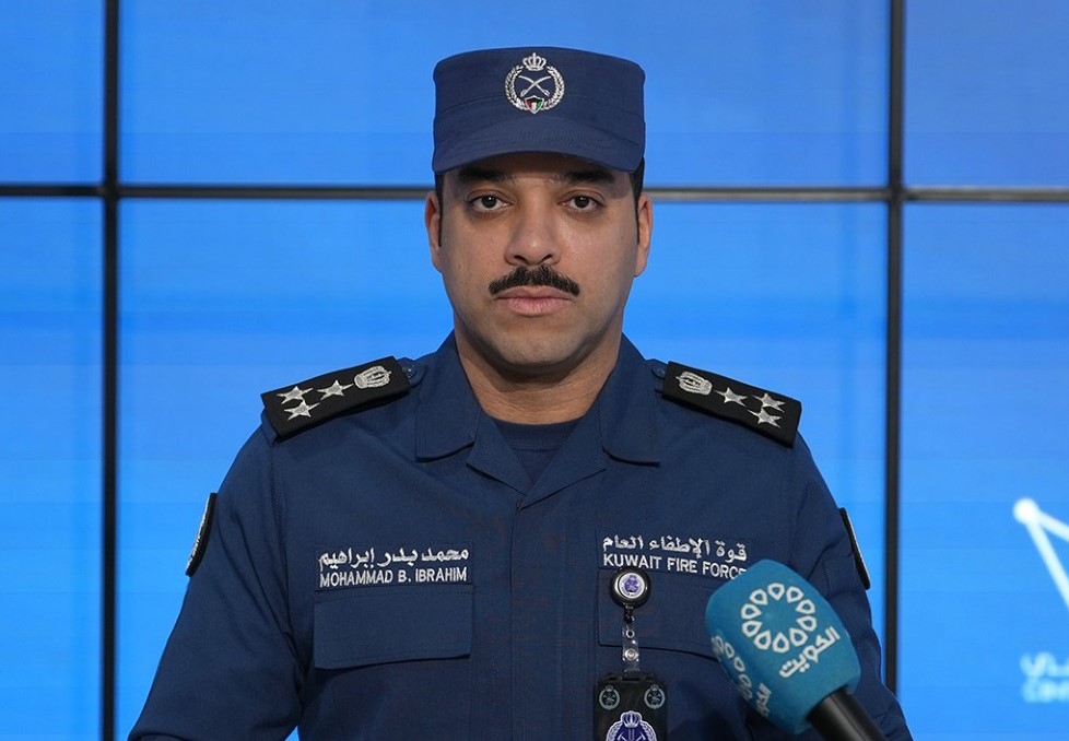 الإطفاء السيطرة على حريق في أحد المواقع إثر استهدافه دون تسجيل إصابات