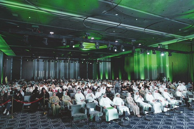 الحضور خلال خلال لقاء تنويري