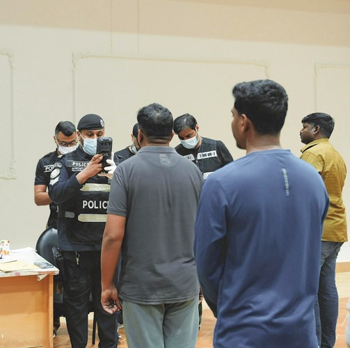 الاستعلام عن الوافدين عن طريق البصمة البيومترية
