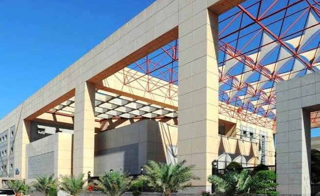 الأنباء تنشر أسماء 1146 طالبا كويتيا تم قبولهم في جامعة عبدالله السالم