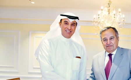 مواصلة التنسيق بين الكويت والجامعة العربية لدعم مسيرة العمل العربي المشترك