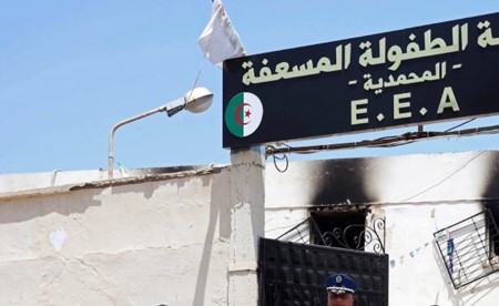 الجزائر.. ألف حريق في أسبوع أحدها يودي بـ 11 شخصاً في دار أيتام