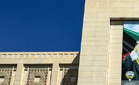 الكويت: تضامن كامل مع البحرين وقطر والأردن ودعم إجراءاتهم للتعامل مع تداعيات الاعتداءات الإيرانية الآثمة