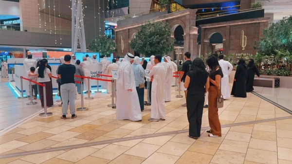 إقبال من الطلبة ورواد «الأڤنيوز» على حملة اصنع مستقبلك الخاصة بالبعثات الداخلية 