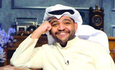 خالد المظفر: «ما فيني إلا العافية.. ومسرحيتنا وصلت 120 عرضاً»
