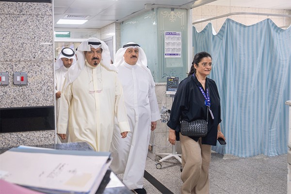 رئيس الوزراء يزور المصابين جراء العدوان الإيراني: تقديم أفضل مستويات الرعاية الصحية والعلاجية