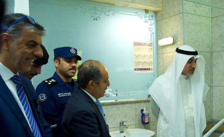 النائب الأول اطمأن على مصابي منتسبي «الداخلية» و«الإطفاء» إثر الاعتداءات الآثمة