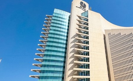 «مؤسسة البترول» تستعين بجامعة شيكاغو لتطوير مهارات قياديي القطاع النفطي