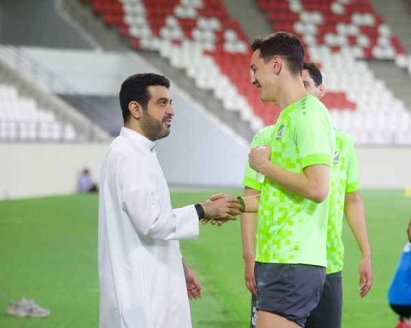 الشيخ تركي اليوسف مرحبا بالأوزبكي شاهزود أزميدينوف