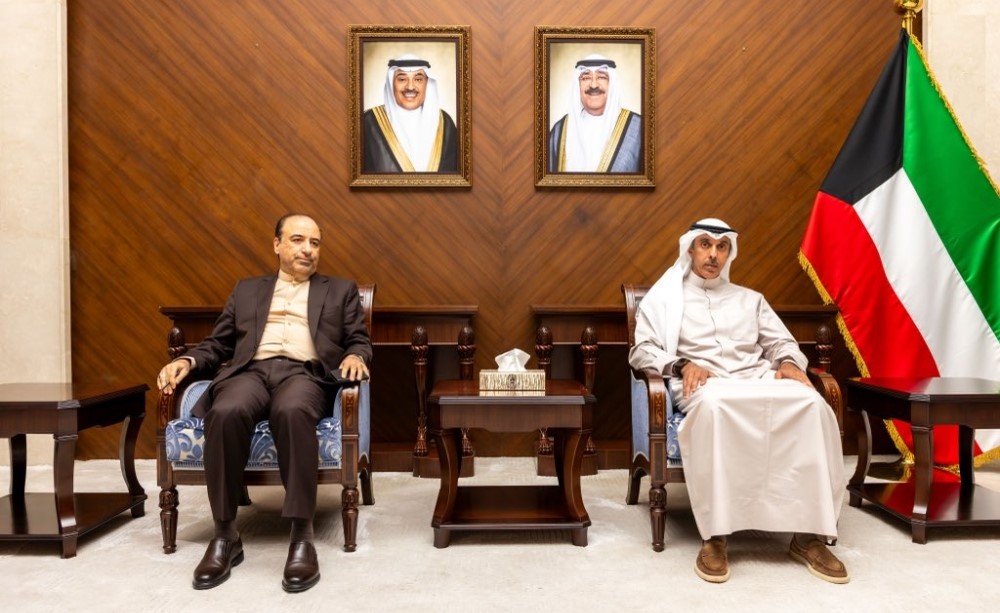 الكويت تستدعي السفير الإيراني وتسلمه مذكرة احتجاج على قيام إيران باستهداف الناقلة الكويتية كيفان