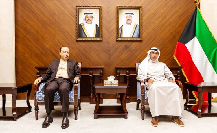 الأنباء