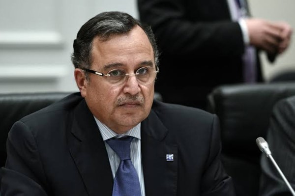 أمين عام الجامعة العربية يؤكد دعم السعودية في مواجهة اتهامات ومغالطات ميليشيا الحوثي الإرهابية