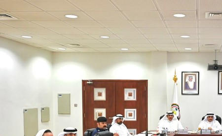 لجنة الشكاوى والمقترحات بمجلس محافظة الجهراء تعقد اجتماعها الدوري
