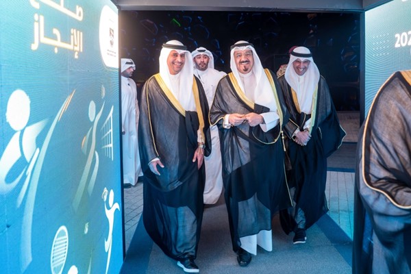 رئيس الوزراء يرعى ويحضر حفل التكريم الوطني لأبطال المنتخبات الوطنية من اللاعبين واللاعبات