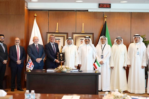 «الطيران المدني» توقع عقداً بـ 18.6 مليون دينار مع شركة بريطانية لتشغيل وتطوير خدمات الملاحة في المطار
