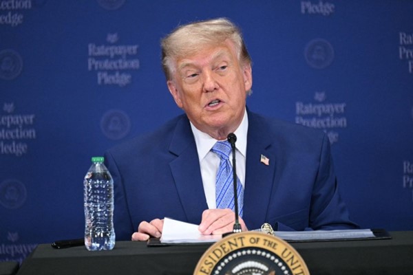 ترامب: الإيرانيون يريدون الديبلوماسية.. لكني لا أراهم جاهزين لها الآن