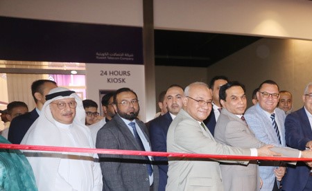 ظفر إقبال: باكستان تنشط ديبلوماسياً لخفض التصعيد وإعادة المفاوضات ومتفائلون بإمكانية تحقيق تقدم في هذا المسار